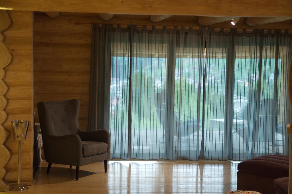Cabana Deac - Luxury Chalet Vatra Dornei Zimmer foto