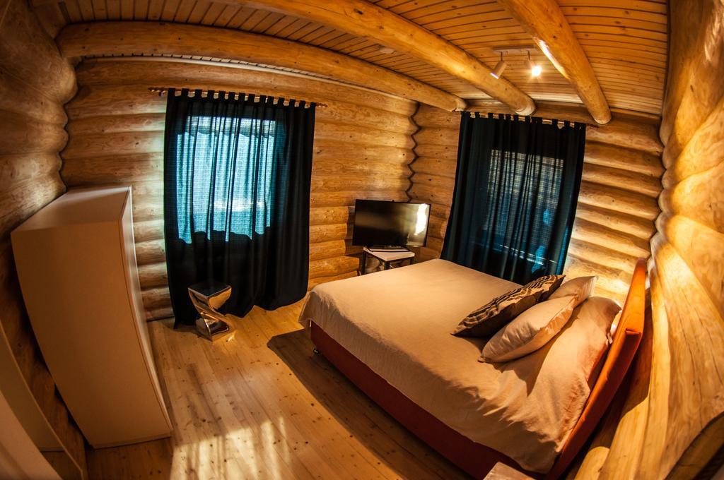 Cabana Deac - Luxury Chalet Vatra Dornei Zimmer foto